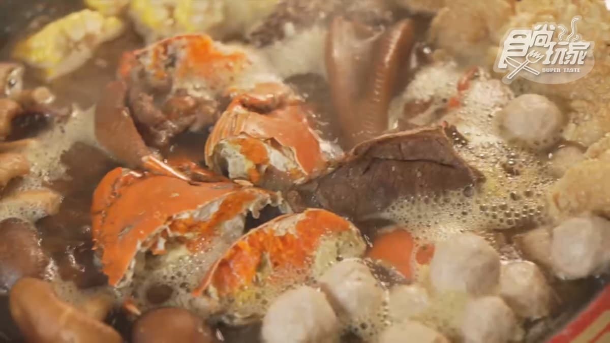 全台唯一!雲林「蒸到熟薑母鴨」鴨肉香嫩Q彈,滿滿蟹黃+醇厚湯頭超暖胃