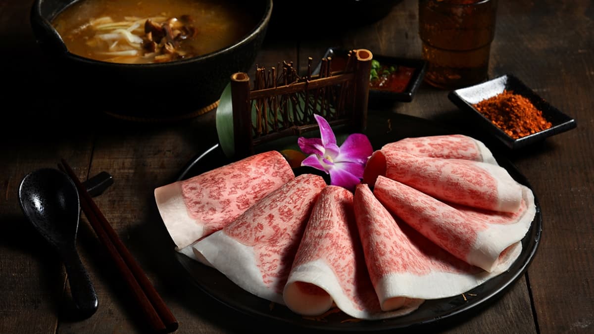 【食尚獨家優惠】築間肉盤、海鮮免費送!350元爽嗑鍋物,再享50種自助吧吃到飽 【食尚獨家優惠】築間肉盤、海鮮免費送!350元爽嗑鍋物,再享50種自助吧吃到飽