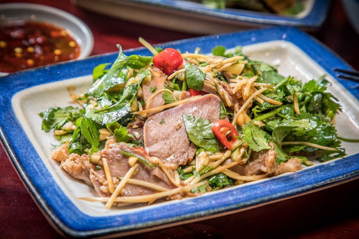 68元爽嗑爆量蝦滷飯!桃園「阿嬤味家常菜」通通佛心價,清燉牛肉麵免百元 68元爽嗑爆量蝦滷飯!桃園「阿嬤味家常菜」通通佛心價,清燉牛肉麵免百元