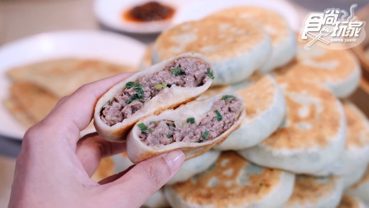 食尚玩家部落客體驗團開跑!衝朱記開吃爆汁餡餅+豬肉炒飯,加碼怒嗑餡餅山 食尚玩家部落客體驗團開跑!衝朱記開吃爆汁餡餅+豬肉炒飯,加碼怒嗑餡餅山