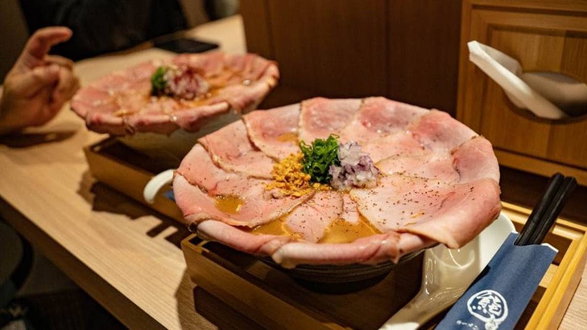 熊越岳 img
