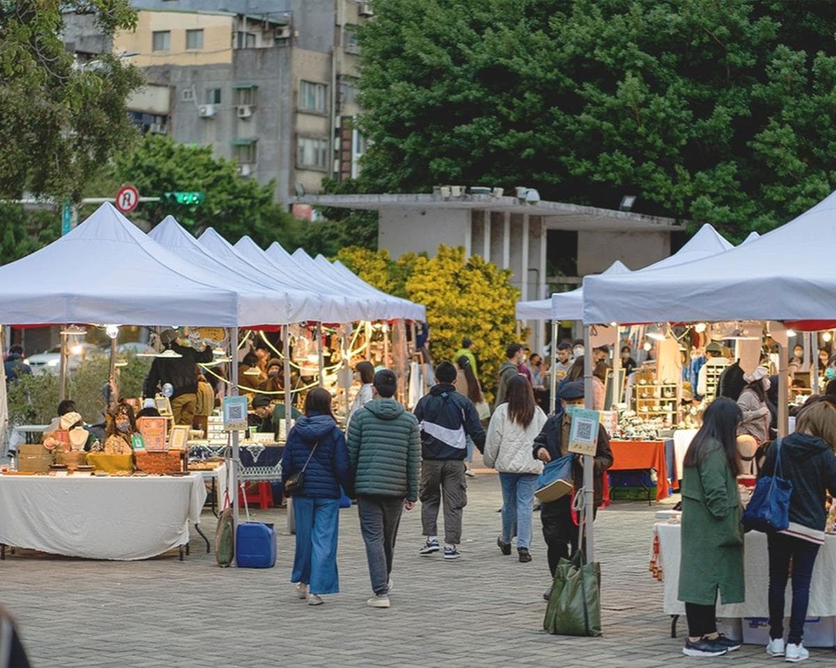 限時3天免費逛!「夏日快閃市集」登陸華山,77家美食+文創品牌攤位超好逛 限時3天免費逛!「夏日快閃市集」登陸華山,77家美食+文創品牌攤位超好逛