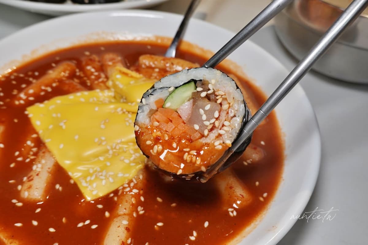 味覺秒飛韓國!全台10家道地「韓式飯捲」推薦:歐巴來台開店、必嘗辣魷魚 味覺秒飛韓國!全台10家道地「韓式飯捲」推薦:歐巴來台開店、必嘗辣魷魚