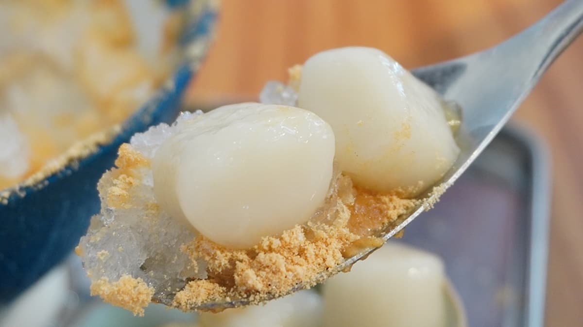 中和超夯巷弄美食!爆量「古早味麵茶冰」料多挖不完,黑糖鮮奶豆花香濃綿密 中和超夯巷弄美食!爆量「古早味麵茶冰」料多挖不完,黑糖鮮奶豆花香濃綿密