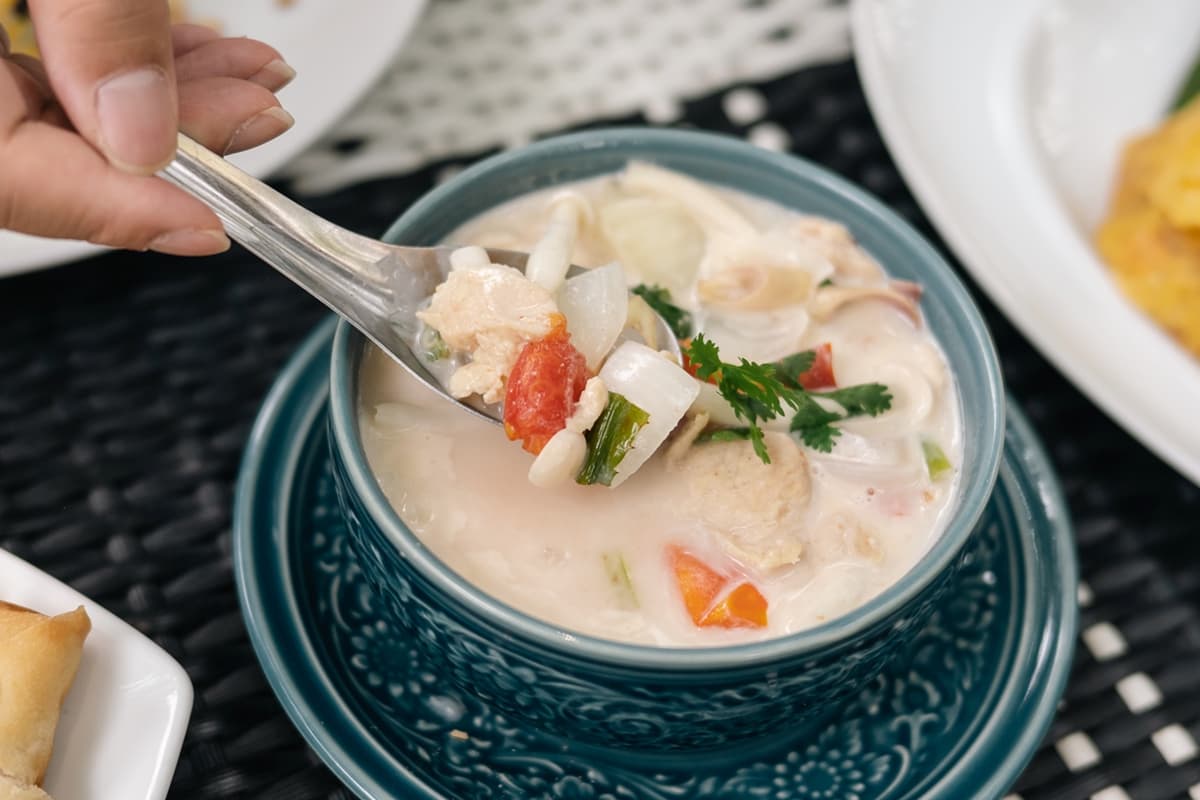 來女子監獄吃泰料?開吃「銅板價」椰奶雞湯、炒飯,還能體驗道地泰式按摩 來女子監獄吃泰料?開吃「銅板價」椰奶雞湯、炒飯,還能體驗道地泰式按摩