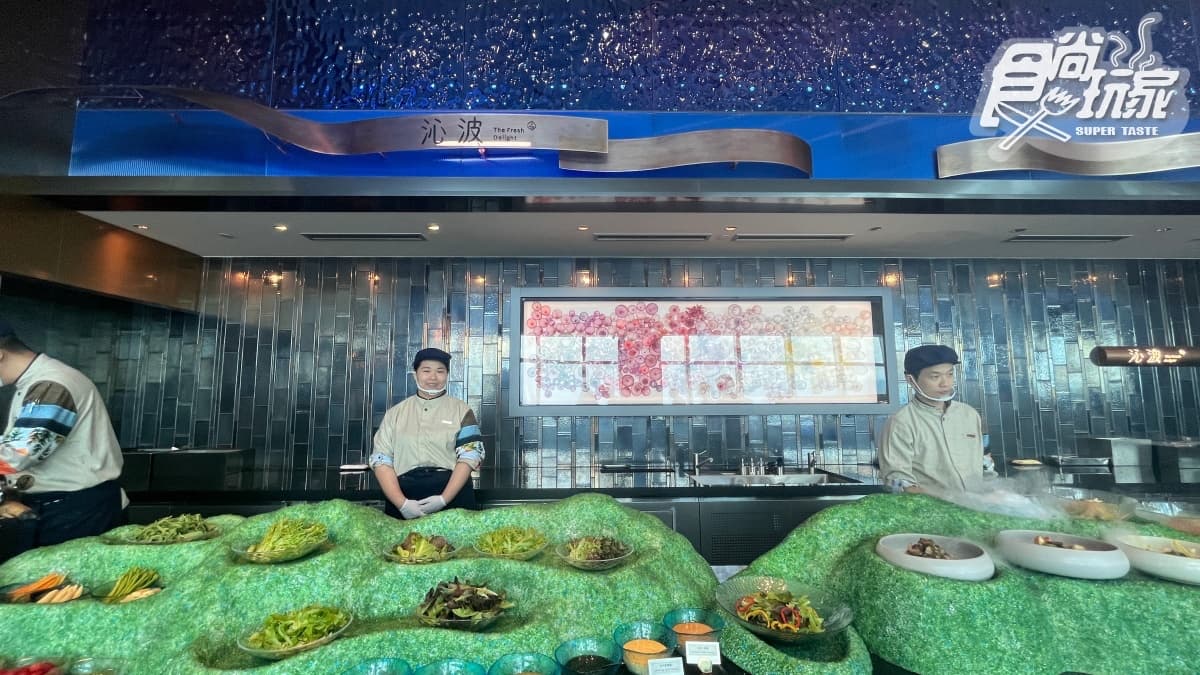 【新開店】開箱「饗A joy」!8大餐區搶先看,先搶炙燒帝王蟹、巨無霸生蠔 【新開店】開箱「饗A joy」!8大餐區搶先看,先搶炙燒帝王蟹、巨無霸生蠔
