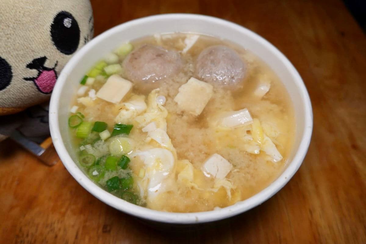 涼麵堆成山只要70元!網推台北「高CP值涼麵天花板」,隱身信義區小資族最愛 涼麵堆成山只要70元!網推台北「高CP值涼麵天花板」,隱身信義區小資族最愛