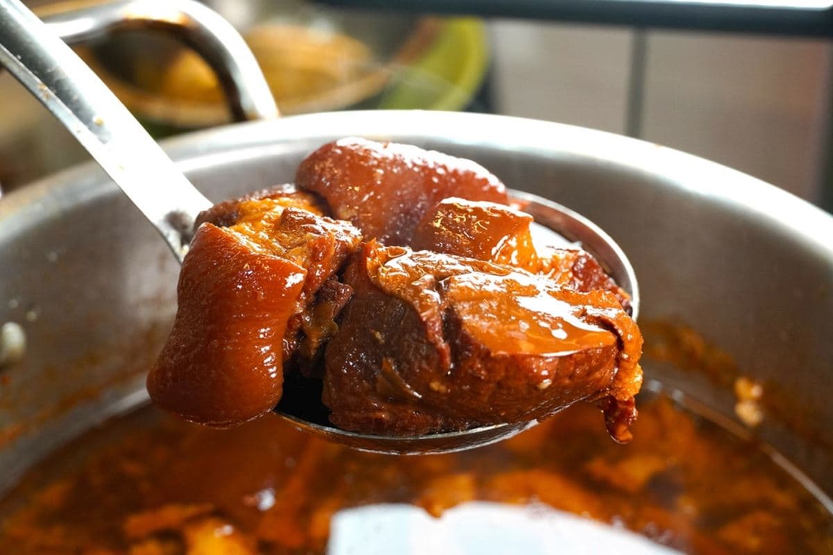 吃爆台中最夯美食!逢甲夜市必排8家:超狂火山排骨、鮮蝦湯包、排隊肉夾饃 吃爆台中最夯美食!逢甲夜市必排8家:超狂火山排骨、鮮蝦湯包、排隊肉夾饃