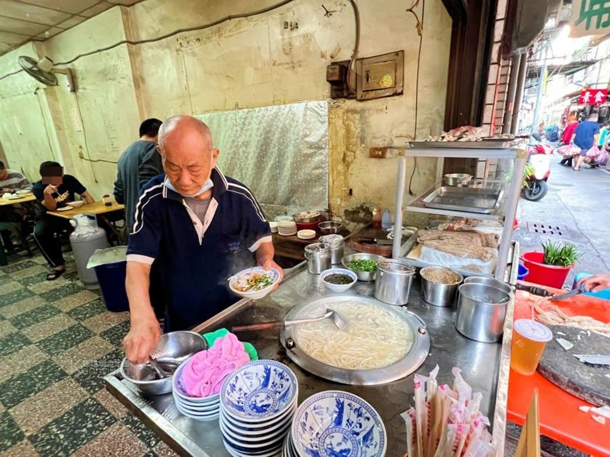 高雄激省美食大公開!超佛6銅板小吃:60元羊肉燴飯、20元雞排、10元粉圓冰 高雄激省美食大公開!超佛6銅板小吃:60元羊肉燴飯、20元雞排、10元粉圓冰