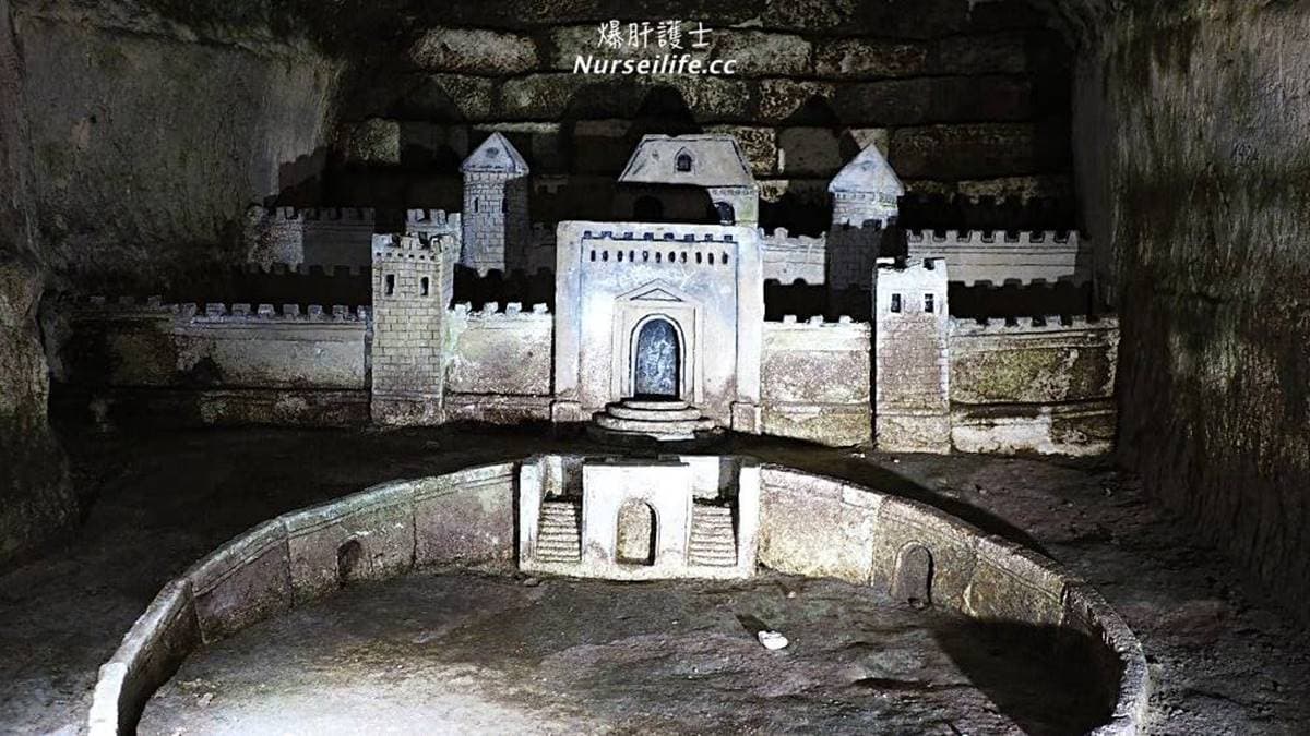 巴黎地下墓穴 img