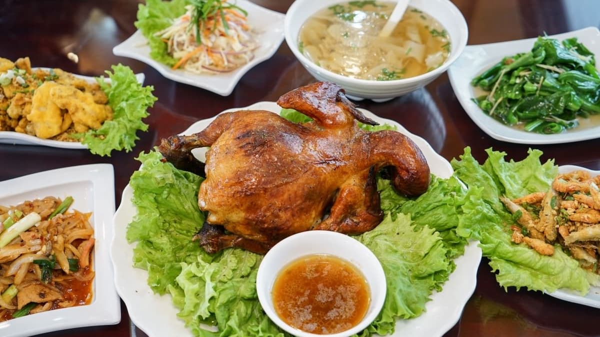 阿東窯烤雞(鹿谷初鄉店)