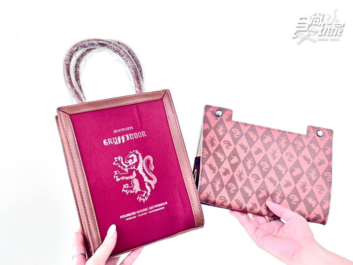 金探子吸管杯美翻!華納兄弟快閃店好康+收新品:玻璃獸玩偶、9¾台車票墊 金探子吸管杯美翻!華納兄弟快閃店好康+收新品:玻璃獸玩偶、9¾台車票墊