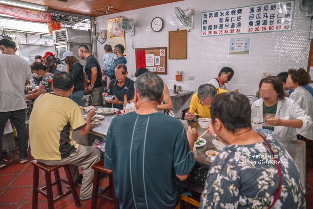 嘉義「涼菜魯熟肉天王」在這!無招牌擠滿人排隊搶夾,在地最愛台式早午餐 嘉義「涼菜魯熟肉天王」在這!無招牌擠滿人排隊搶夾,在地最愛台式早午餐