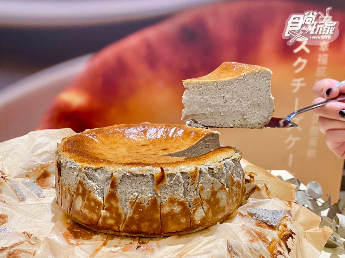 40秒狂賣140顆!加州超夯「BASUKU巴斯克蛋糕」爆漿快閃登台+芝麻限定款口味 40秒狂賣140顆!加州超夯「BASUKU巴斯克蛋糕」爆漿快閃登台+芝麻限定款口味