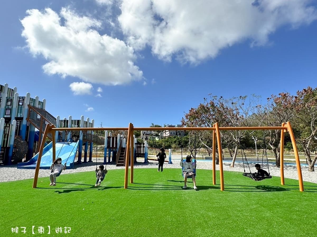 玩到斷電也不想走!屏東9家「免門票公園」:11米高闖關塔、巨型洋蔥溜滑梯 玩到斷電也不想走!屏東9家「免門票公園」:11米高闖關塔、巨型洋蔥溜滑梯