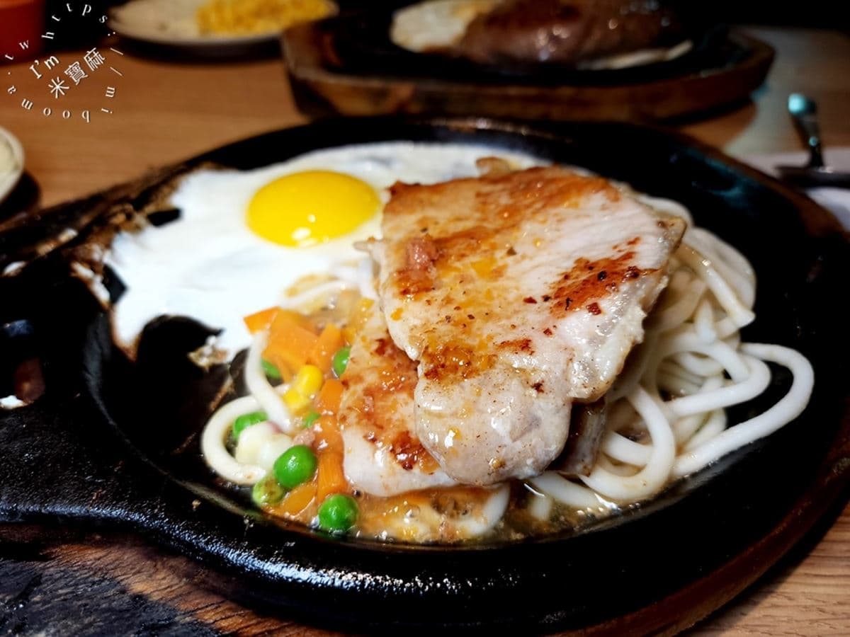 330元「超狂自助吧」吃到飽!高CP值牛排藏板橋,港點、火鍋、鐵板燒任你吃 330元「超狂自助吧」吃到飽!高CP值牛排藏板橋,港點、火鍋、鐵板燒任你吃