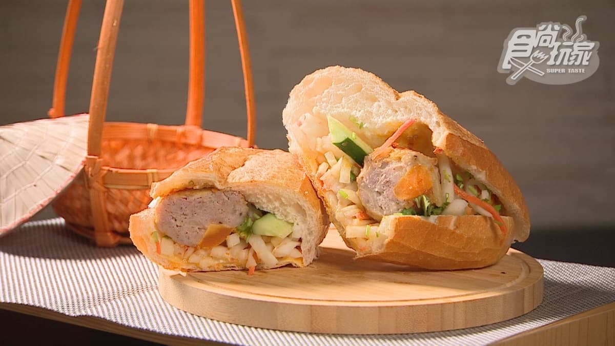 4.9星高網評!全台首間「鹹蛋黃獅子頭」越南麵包,酥脆外皮+祕製醬料太唰嘴