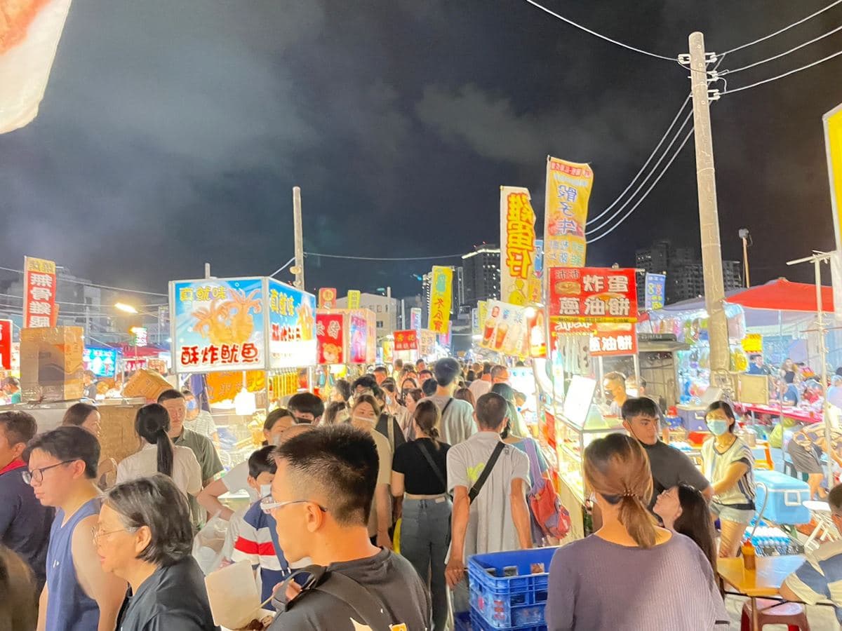 台南人逛起來!武聖夜市「這天」起加開週五營業日,加碼換「300元消費券」 台南人逛起來!武聖夜市「這天」起加開週五營業日,加碼換「300元消費券」