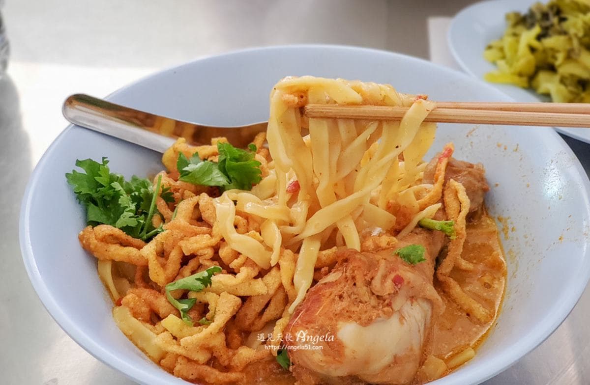 飛泰國吃米其林!特搜清邁5家必比登美食:泰北最強烤雞、人氣排隊咖哩金麵 飛泰國吃米其林!特搜清邁5家必比登美食:泰北最強烤雞、人氣排隊咖哩金麵