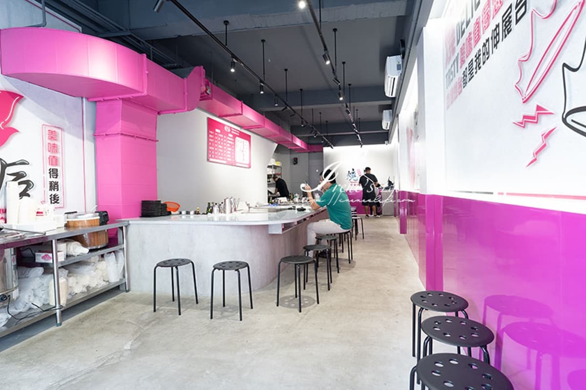 全台最美星巴克、399元烤蚵吃到飽!10月最強話題新開店「必吃10家」 全台最美星巴克、399元烤蚵吃到飽!10月最強話題新開店「必吃10家」