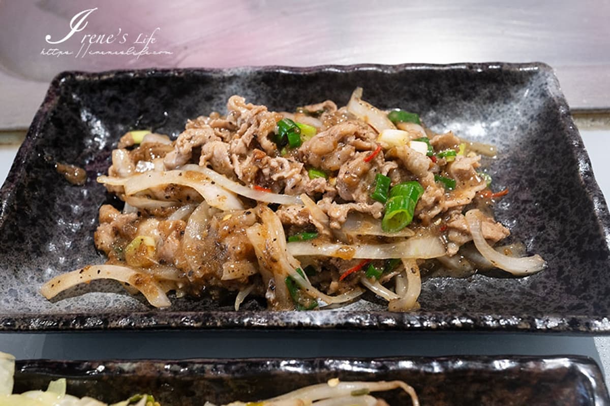 炒青菜免費續加!高CP值鐵板燒120元起,白飯、雞湯、飲品無限供應 炒青菜免費續加!高CP值鐵板燒120元起,白飯、雞湯、飲品無限供應