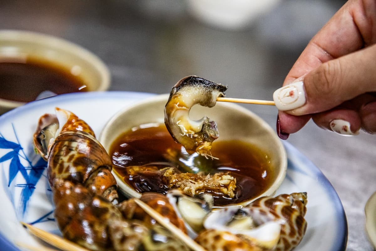 壽司每顆僅6元!高雄最佛「日本料理」比迴轉壽司便宜,10元生魚片也必吃 壽司每顆僅6元!高雄最佛「日本料理」比迴轉壽司便宜,10元生魚片也必吃