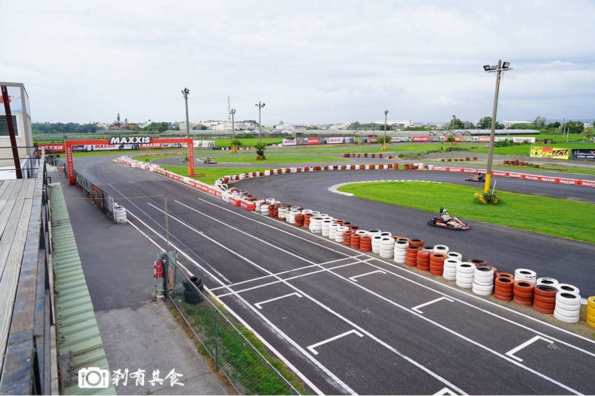 連假衝一波彰化!溪湖糖廠周邊7美食、景點:唱片行千層酥、五分車兜風體驗 連假衝一波彰化!溪湖糖廠周邊7美食、景點:唱片行千層酥、五分車兜風體驗