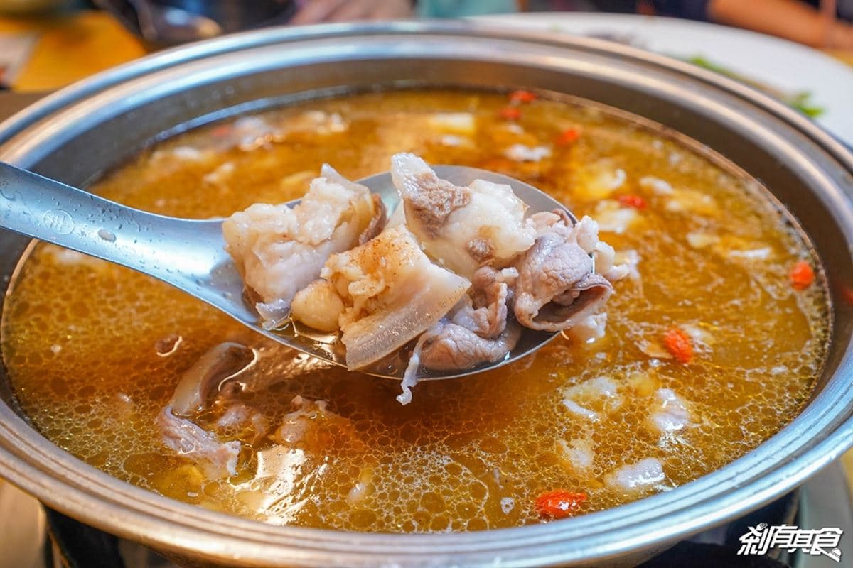 連假衝一波彰化!溪湖糖廠周邊7美食、景點:唱片行千層酥、五分車兜風體驗 連假衝一波彰化!溪湖糖廠周邊7美食、景點:唱片行千層酥、五分車兜風體驗