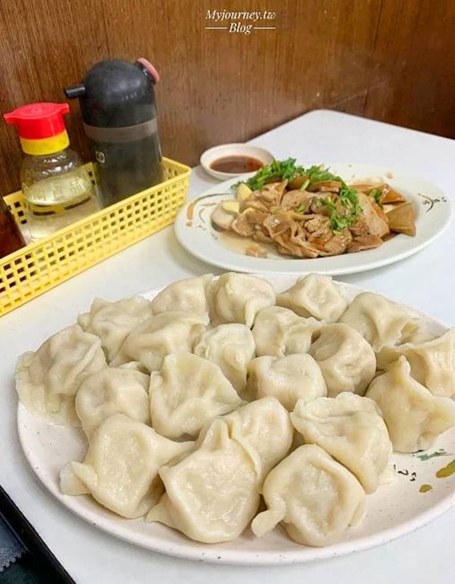 逛新店裕隆城順路吃!捷運七張站6美食:平民鼎泰豐、水餃界胖虎、爆餡芋泥 逛新店裕隆城順路吃!捷運七張站6美食:平民鼎泰豐、水餃界胖虎、爆餡芋泥