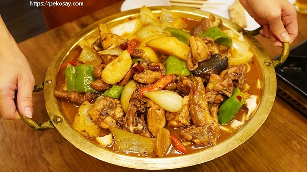天山饢坑烤肉