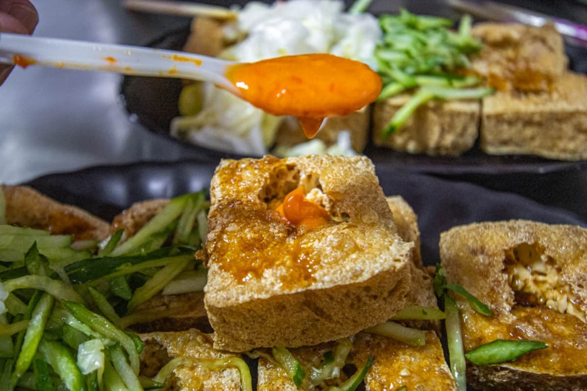 免費紅茶、熱湯無限喝!台中人激推6家臭豆腐:50年老店、爆量泡菜堆成山 免費紅茶、熱湯無限喝!台中人激推6家臭豆腐:50年老店、爆量泡菜堆成山