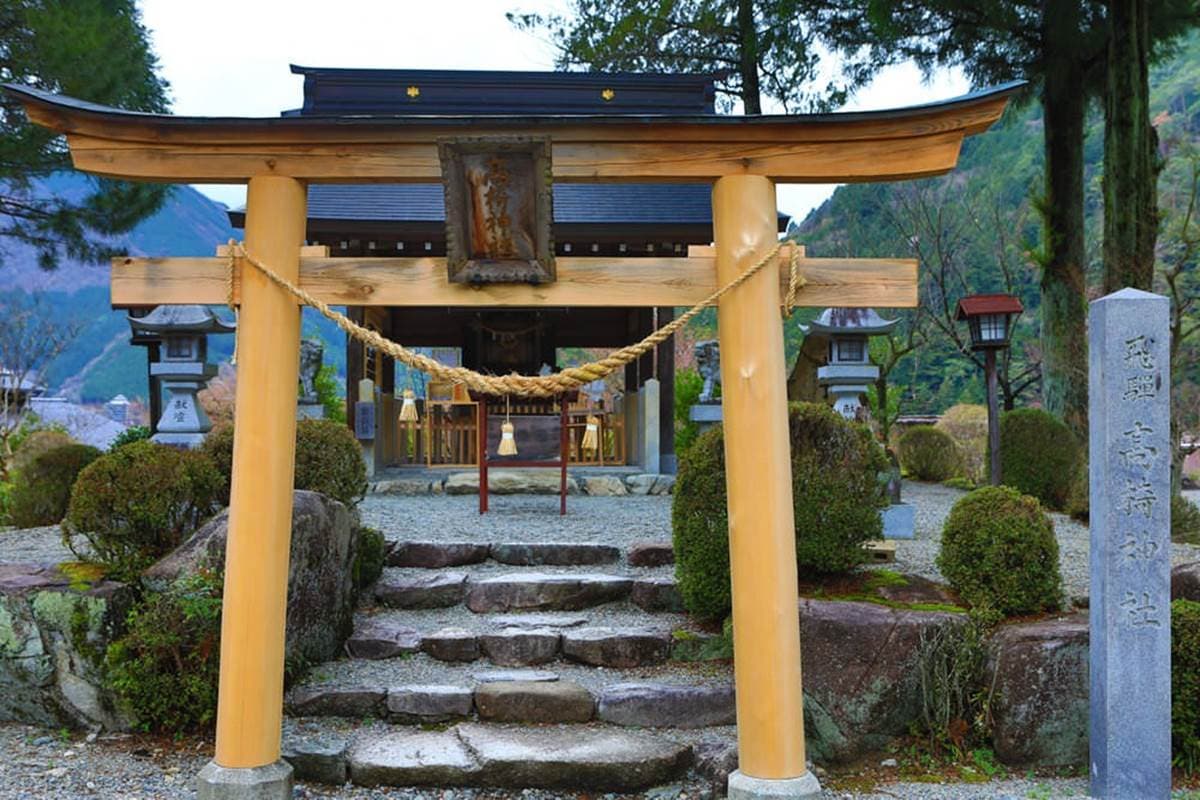 親子寒假泡湯預備!童話村免費足湯泡到飽,再衝175公尺刺激「森林溜滑梯」 親子寒假泡湯預備!童話村免費足湯泡到飽,再衝175公尺刺激「森林溜滑梯」