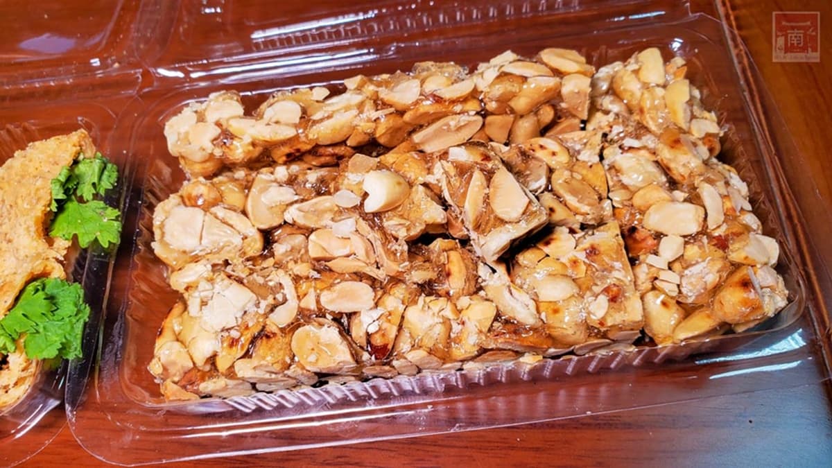 土豆伯府城花生糖
