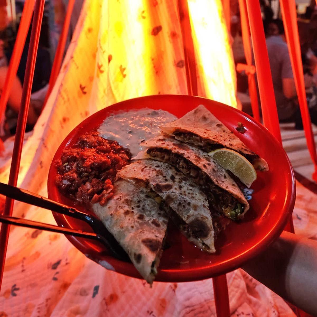 今晚就衝!最狂「萬聖市集」連4週在中山,開吃50家暗黑美食、爽看樂團表演 今晚就衝!最狂「萬聖市集」連4週在中山,開吃50家暗黑美食、爽看樂團表演