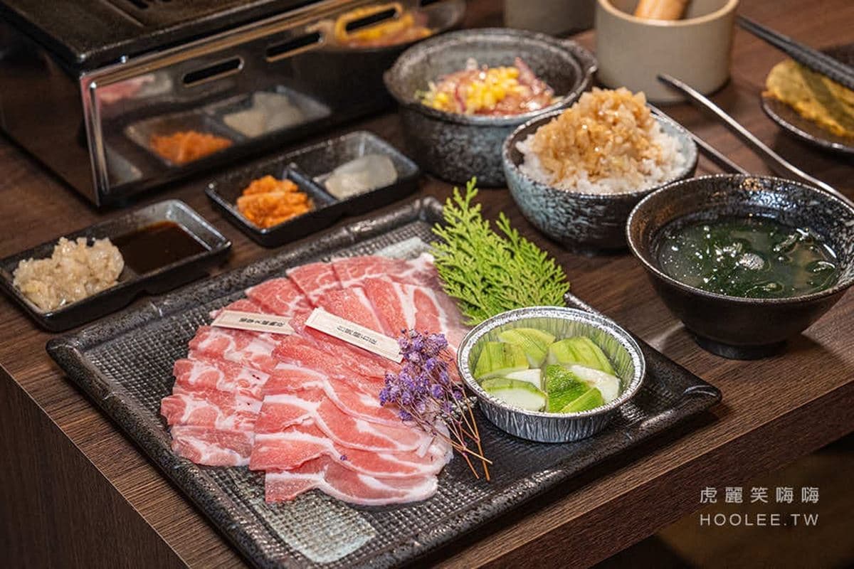 【新開店】高雄也有1人燒肉!319元爽吃2種肉,自助吧白飯、霜淇淋無限供應 高雄燒肉推薦:鉄人燒肉