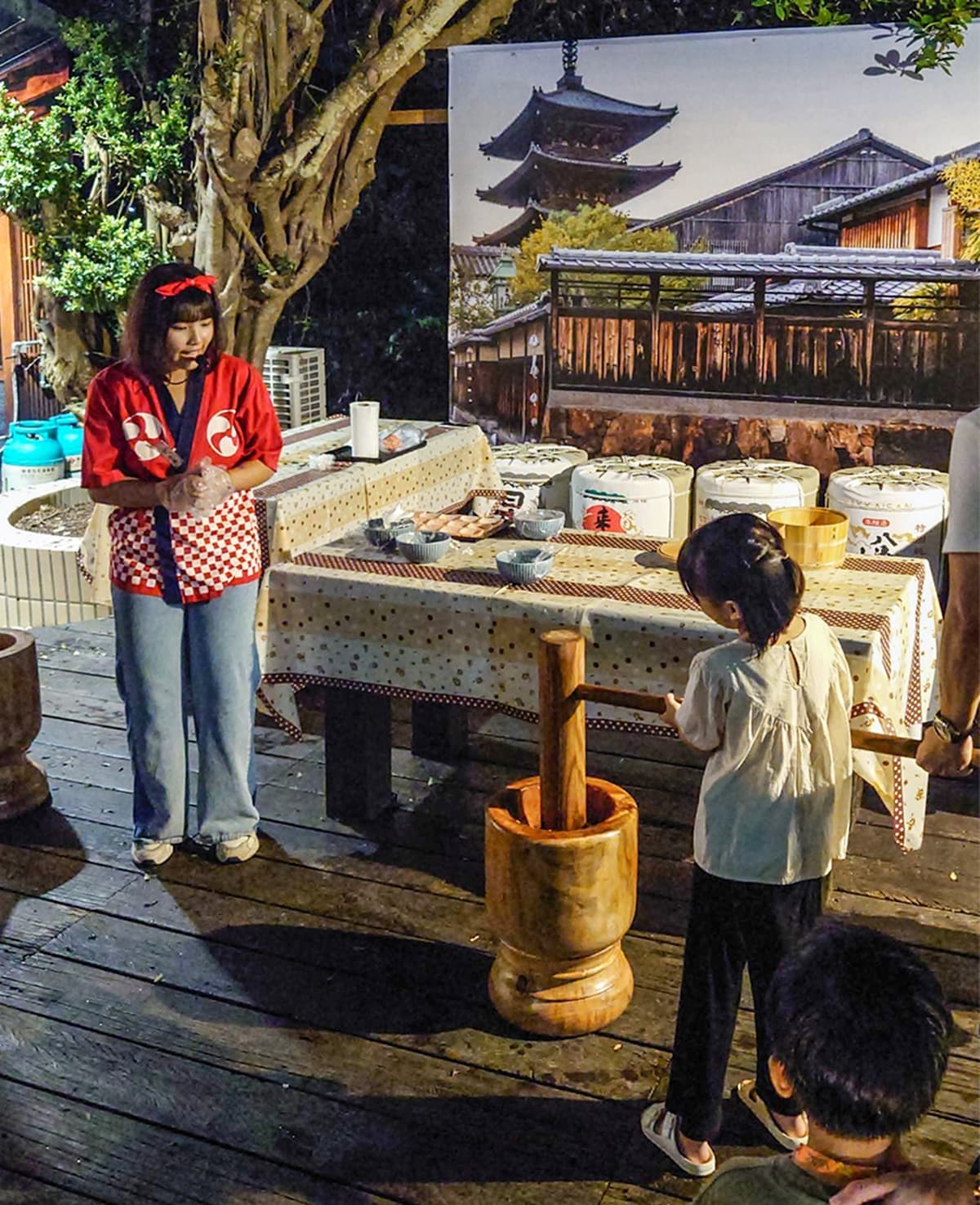 「南台灣最大日式園區」回歸!美拍櫻花隧道、達摩牆,逛美食街秒飛日本祭典 「南台灣最大日式園區」回歸!美拍櫻花隧道、達摩牆,逛美食街秒飛日本祭典