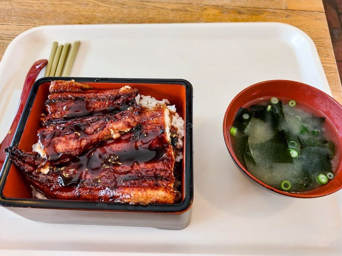 滑雪也要吃好料!日本最新必吃「雪場美食」TOP7:現煎蒜酥牛排、巨無霸可頌 滑雪也要吃好料!日本最新必吃「雪場美食」TOP7:現煎蒜酥牛排、巨無霸可頌