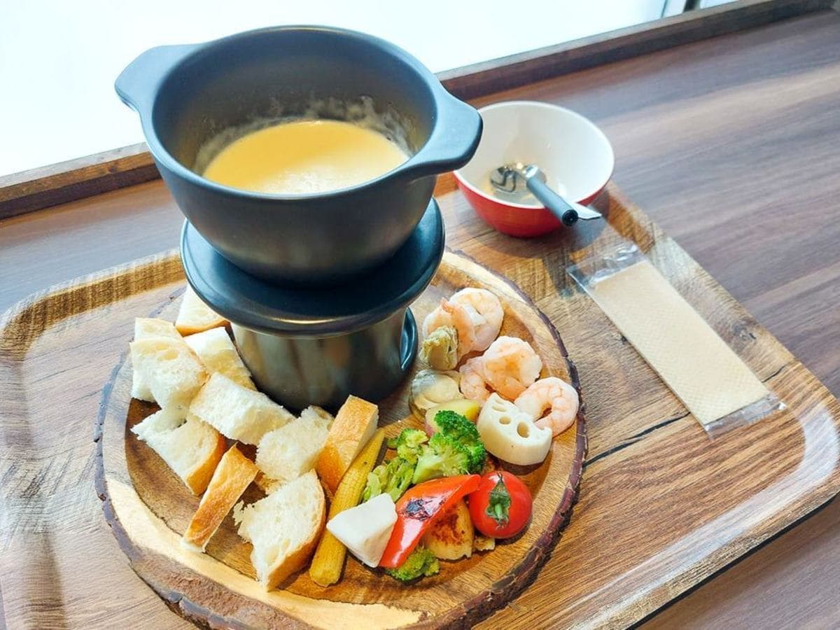 滑雪也要吃好料!日本最新必吃「雪場美食」TOP7:現煎蒜酥牛排、巨無霸可頌 滑雪也要吃好料!日本最新必吃「雪場美食」TOP7:現煎蒜酥牛排、巨無霸可頌