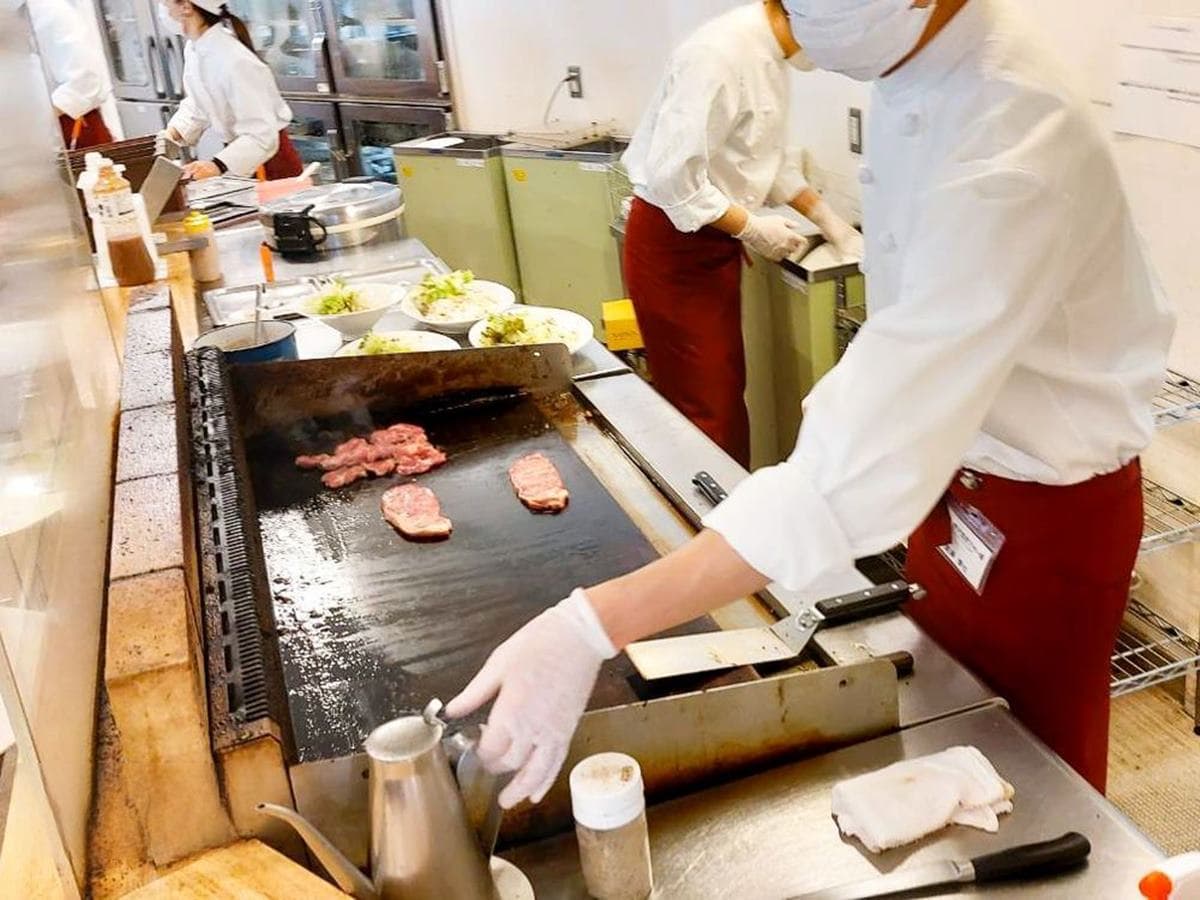 滑雪也要吃好料!日本最新必吃「雪場美食」TOP7:現煎蒜酥牛排、巨無霸可頌 滑雪也要吃好料!日本最新必吃「雪場美食」TOP7:現煎蒜酥牛排、巨無霸可頌