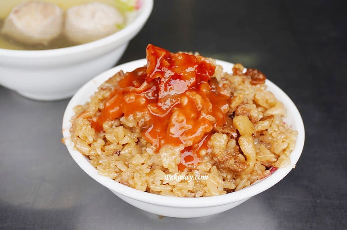 1天狂賣200斤!三重「老字號油飯」飄香逾60年,檜木桶蒸飯粒粒分明香又Q 1天狂賣200斤!三重「老字號油飯」飄香逾60年,檜木桶蒸飯粒粒分明香又Q