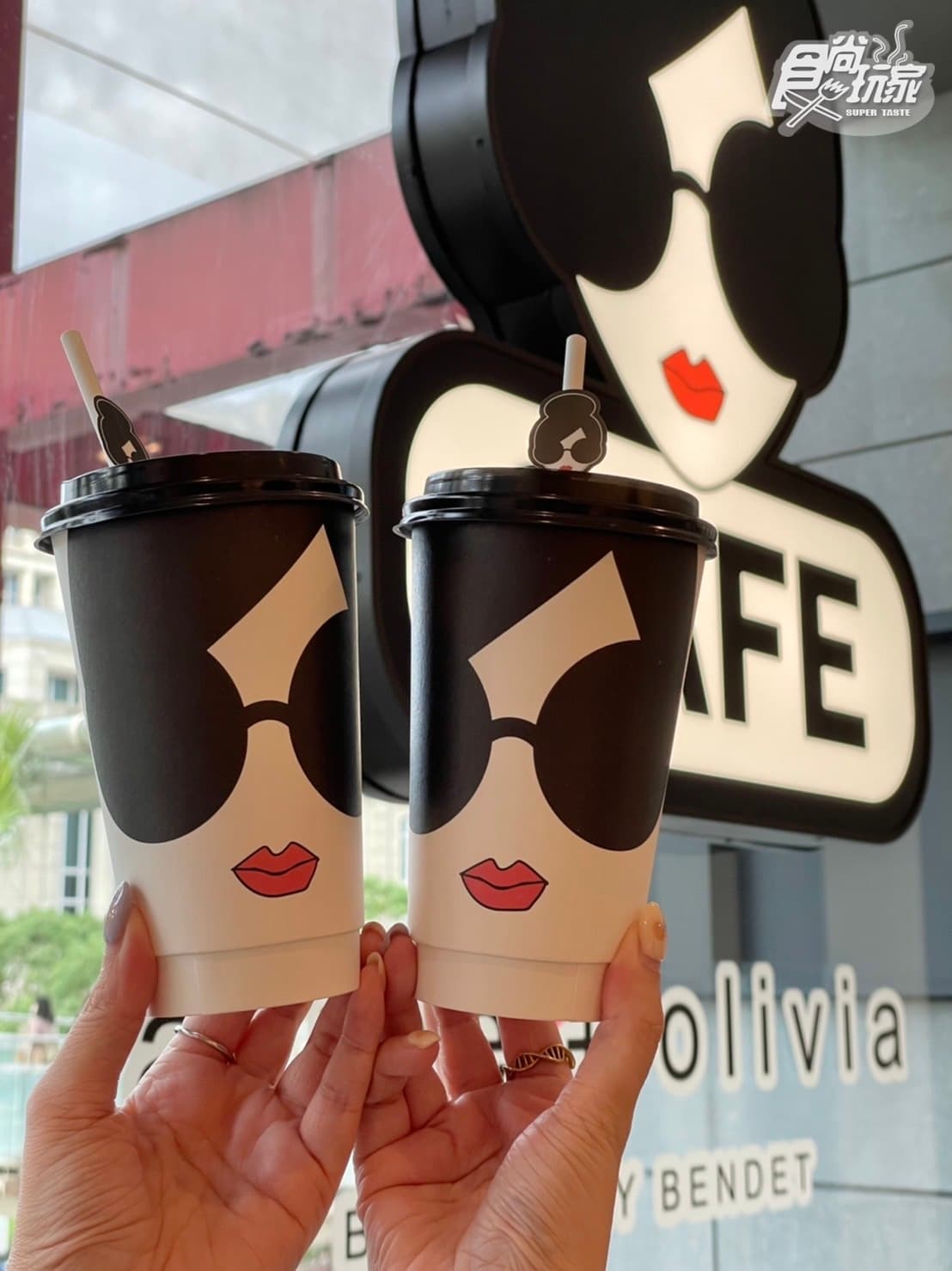 【新開店】最美娃娃頭咖啡廳!全球首間alice + olivia Café,開幕亮點筆記 【新開店】最美娃娃頭咖啡廳!全球首間alice + olivia Café,開幕亮點筆記