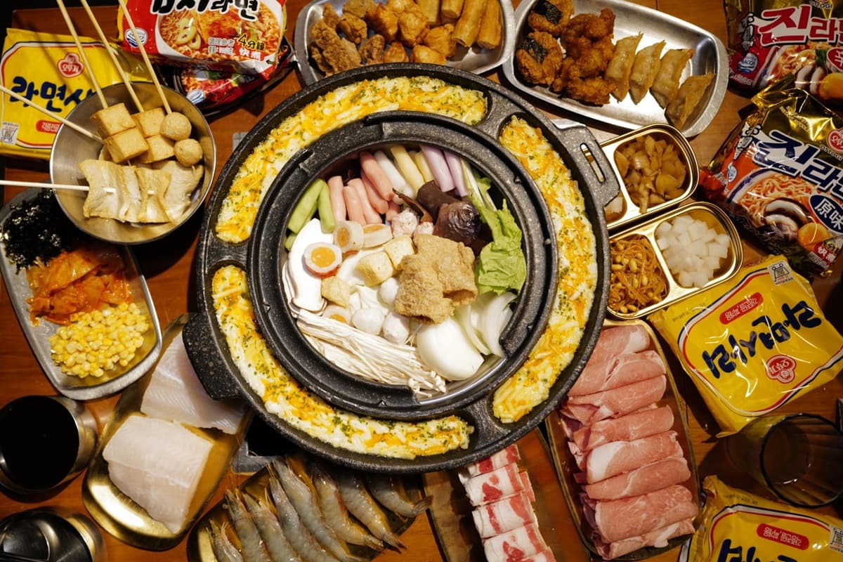 149元海鮮吃到飽!超過40種韓式料理+小吃無限任吃,4人行再送3格起司圈 149元海鮮吃到飽!超過40種韓式料理+小吃無限任吃,4人行再送3格起司圈
