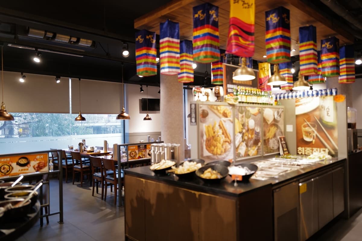 149元海鮮吃到飽!超過40種韓式料理+小吃無限任吃,4人行再送3格起司圈 149元海鮮吃到飽!超過40種韓式料理+小吃無限任吃,4人行再送3格起司圈