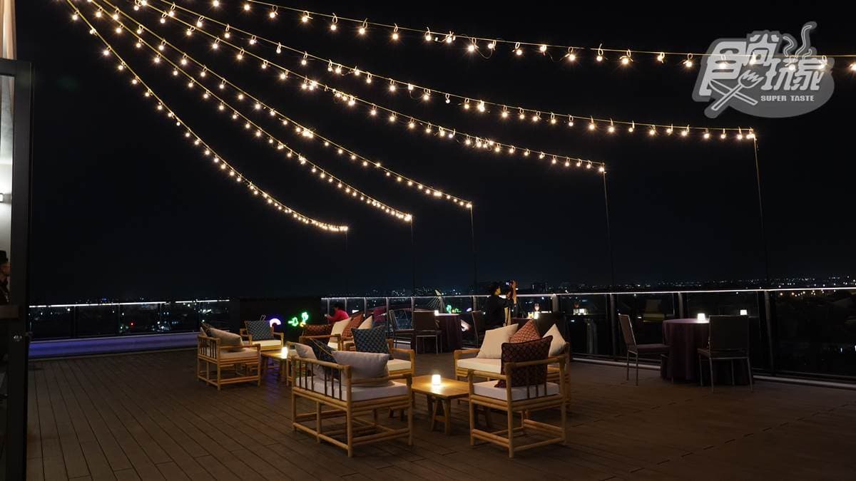 飲品免費喝到飽!台南捷絲旅推限定「溫體牛小火鍋」,百萬夜景酒吧將開放 飲品免費喝到飽!台南捷絲旅推限定「溫體牛小火鍋」,百萬夜景酒吧將開放