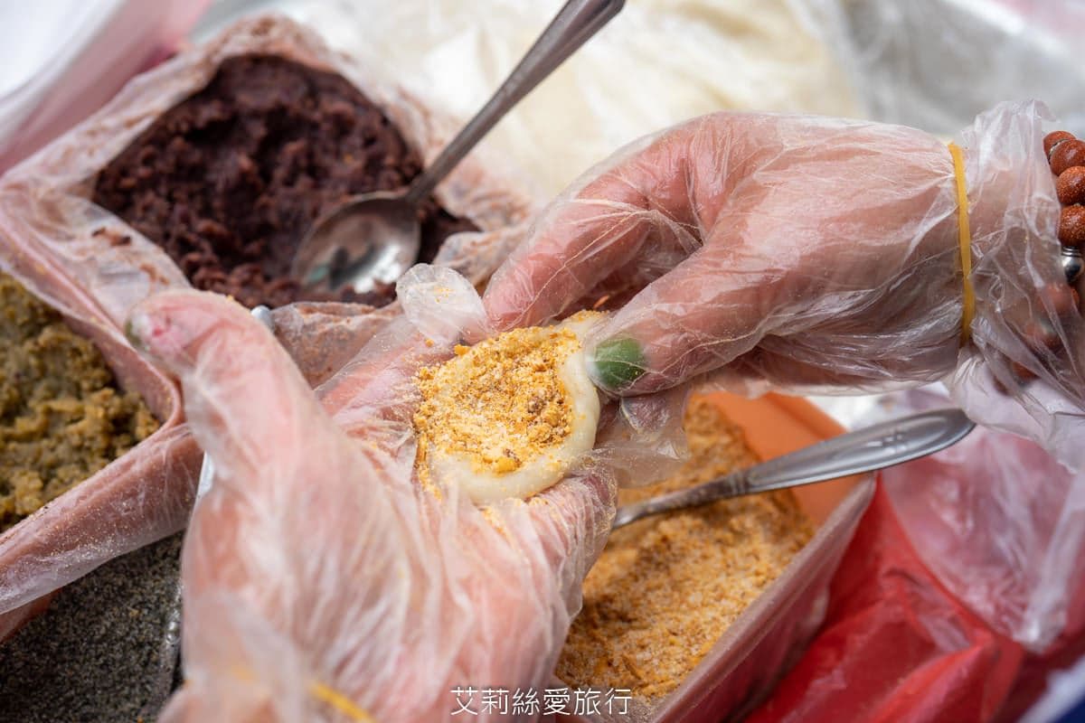 新北三峽老街美食+景點推薦18家:人氣小吃、伴手禮、免費景點懶人包 來來麻糬|三峽老街【伴手禮】