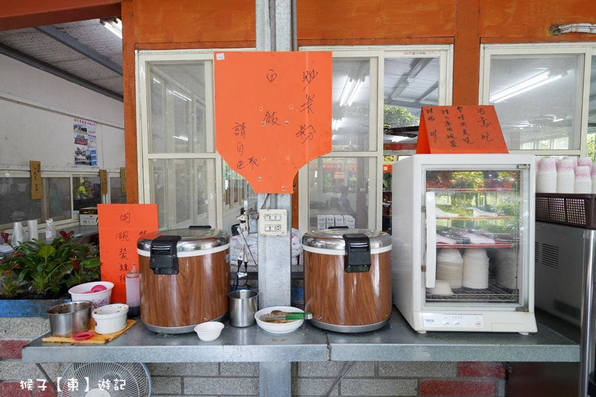 20元飯麵吃到飽、小孩免費!「全台最佛心鵝肉」藏在這,米粉、切仔麵無限吃 20元飯麵吃到飽、小孩免費!「全台最佛心鵝肉」藏在這,米粉、切仔麵無限吃