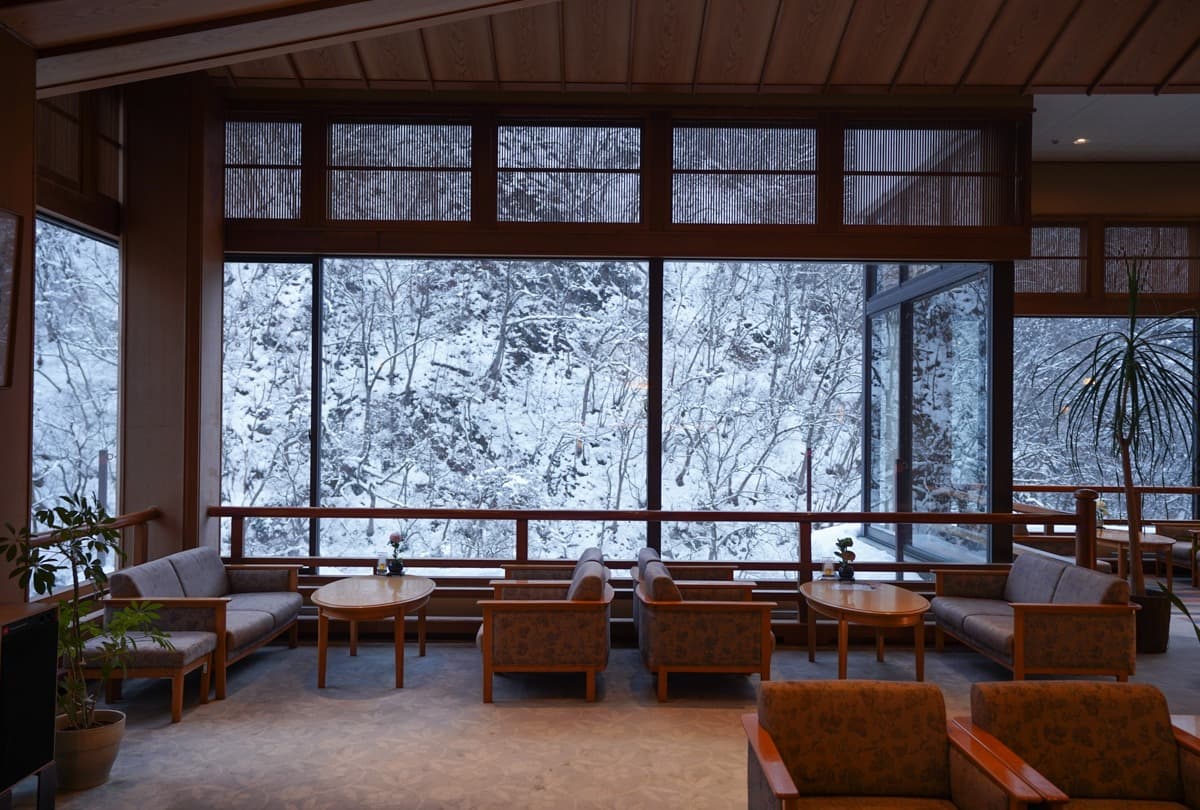 漫畫美景重現!入住《鬼滅之刃》場景「溫泉旅店」,夢幻雪景+泡湯超享受 漫畫美景重現!入住《鬼滅之刃》場景「溫泉旅店」,夢幻雪景+泡湯超享受