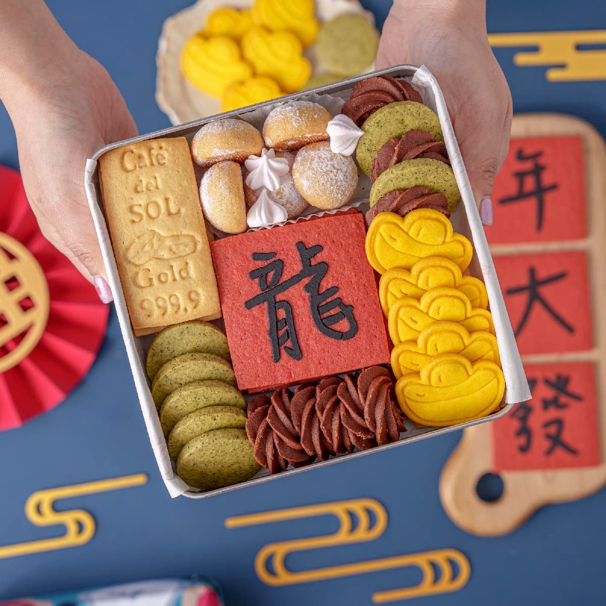 萌度破表!日本鬆餅品牌推「龍年招財曲奇」,《食尚玩家》免費送你吃(中獎公布) 萌度破表!日本鬆餅品牌推「龍年招財曲奇」,《食尚玩家》免費送你吃(中獎公布)