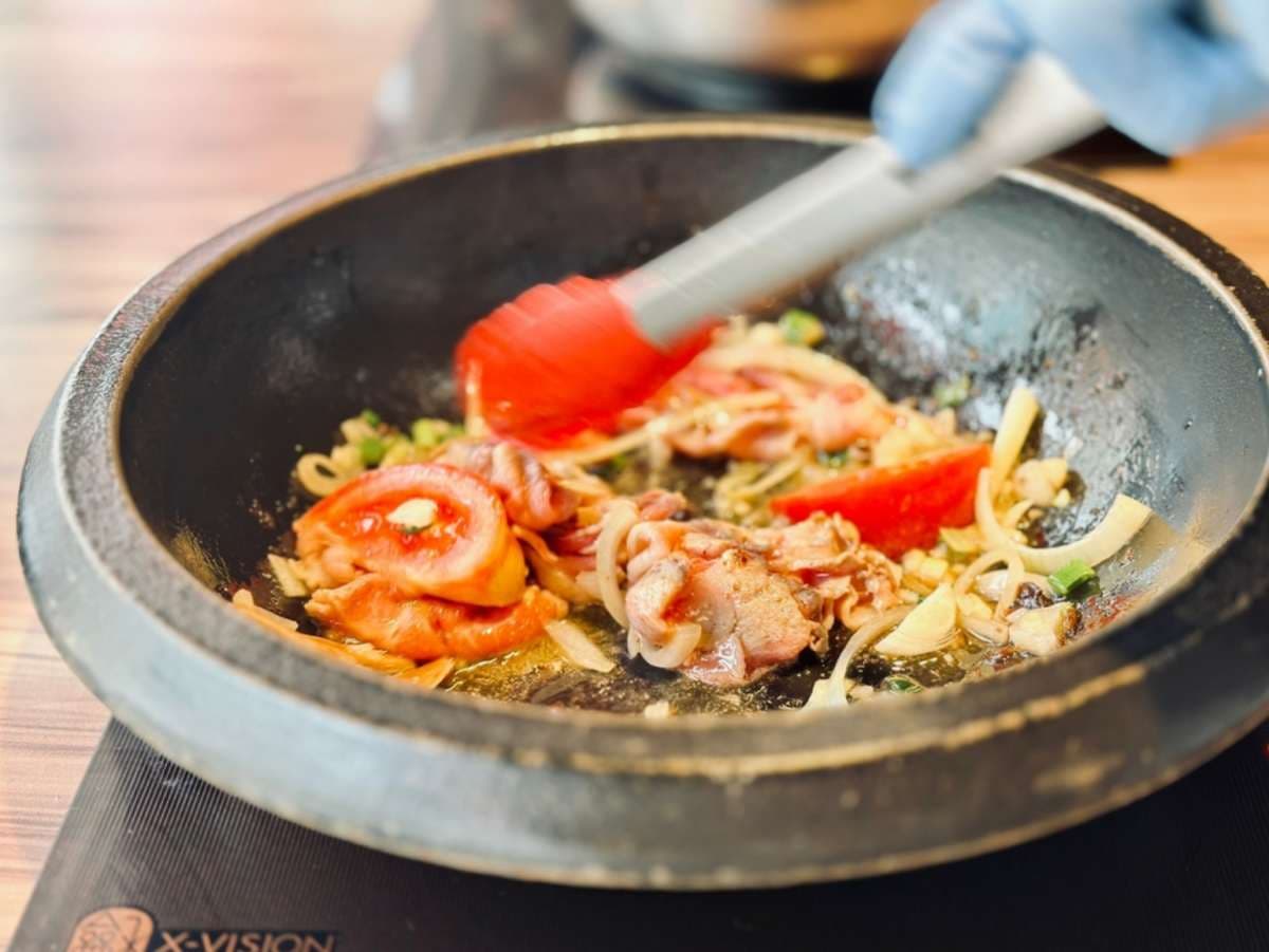 捷運古亭美食推薦12家!銅板價小吃、火鍋吃到飽旗艦店 古亭火鍋推薦|肉多多火鍋(古亭旗艦店)