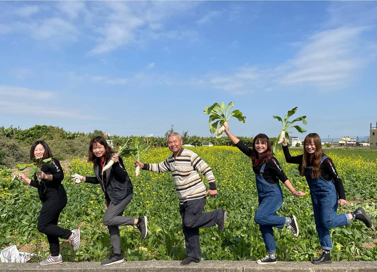3萬棵白蘿蔔免費任你拔!彰化「拔蘿蔔活動」只有1天,時間、地點一次看 3萬棵白蘿蔔免費任你拔!彰化「拔蘿蔔活動」只有1天,時間、地點一次看